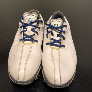 FootJoy Junior golf shoes